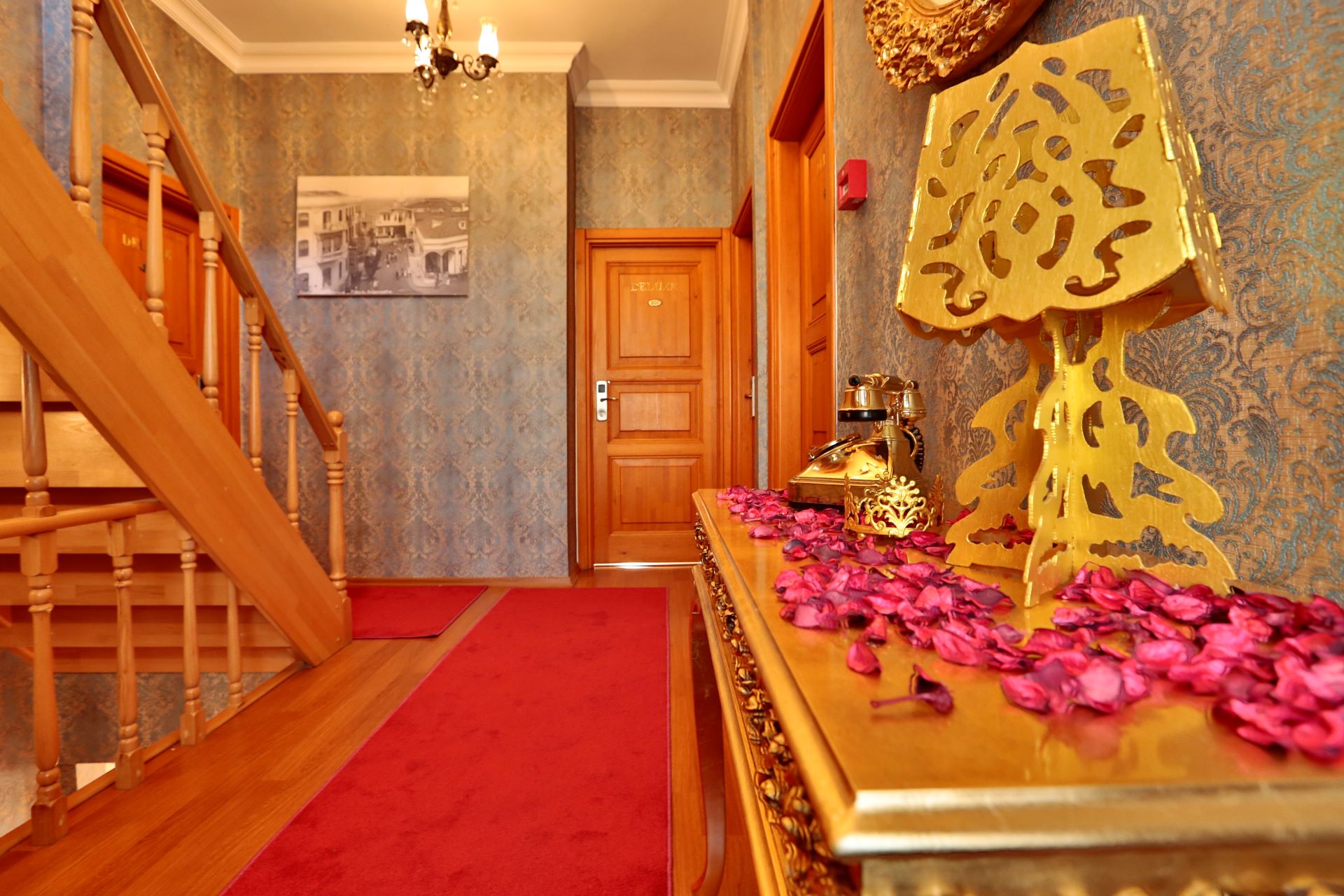 Mimoza Butik Buyukada 9