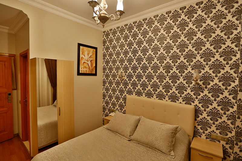 Mimoza Otel Balkonlu Deluxe Oda 6