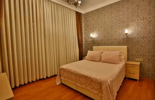 Mimoza Otel Balkonlu Deluxe Oda 206